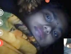 大Boobed Bhabhi指とファックで新しいですビデオ
